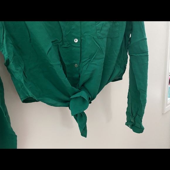 Crop Top Blouse - Picture 7 of 7